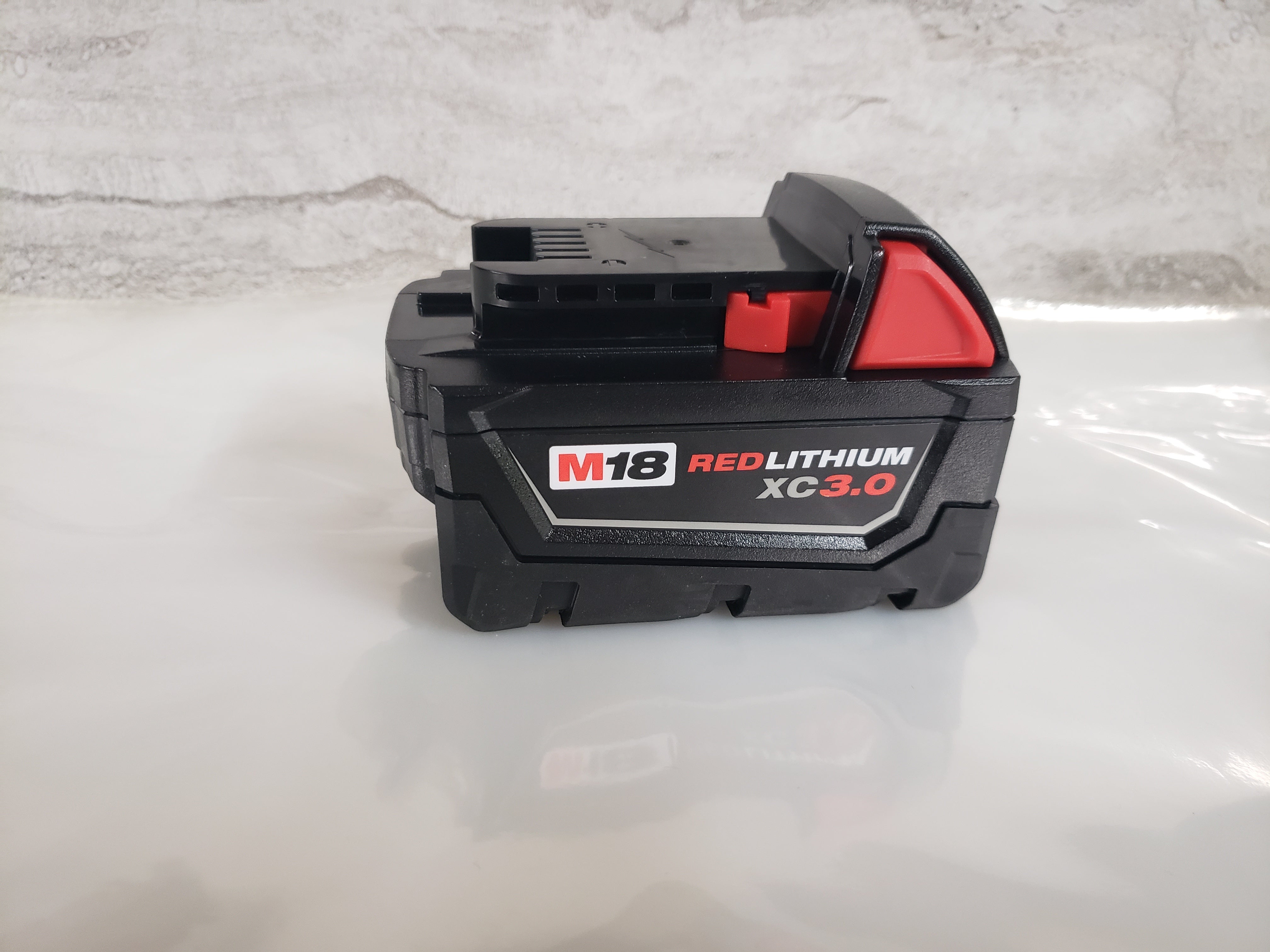 Milwaukee m18 redlithium discount xc 3.0 battery