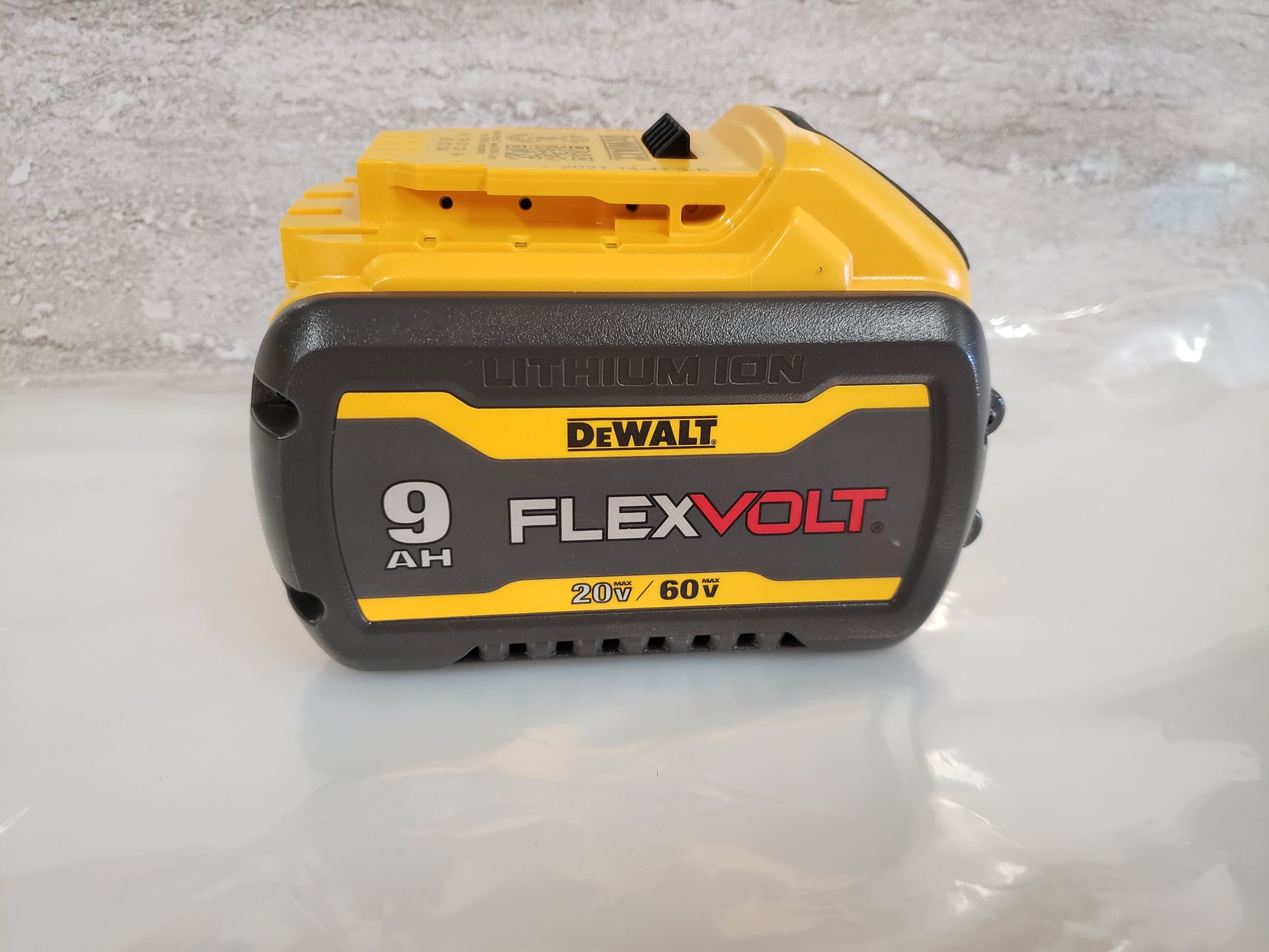 Dewalt Flexvolt 20v/60v Battery - Main Image