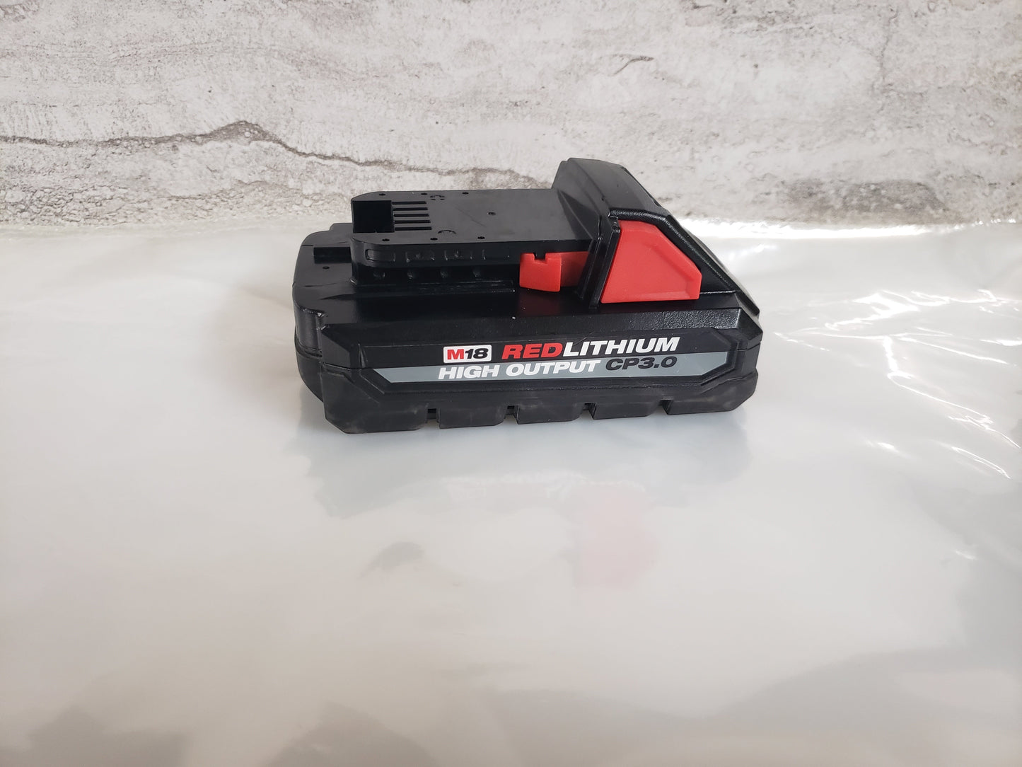 Used, Like New Milwaukee M18 3.0CP Battery