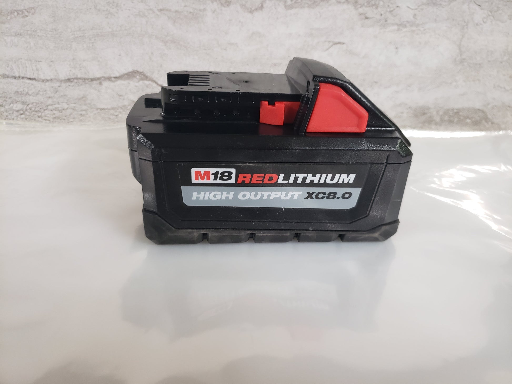 Milwaukee M18 HO Battery - Main Image